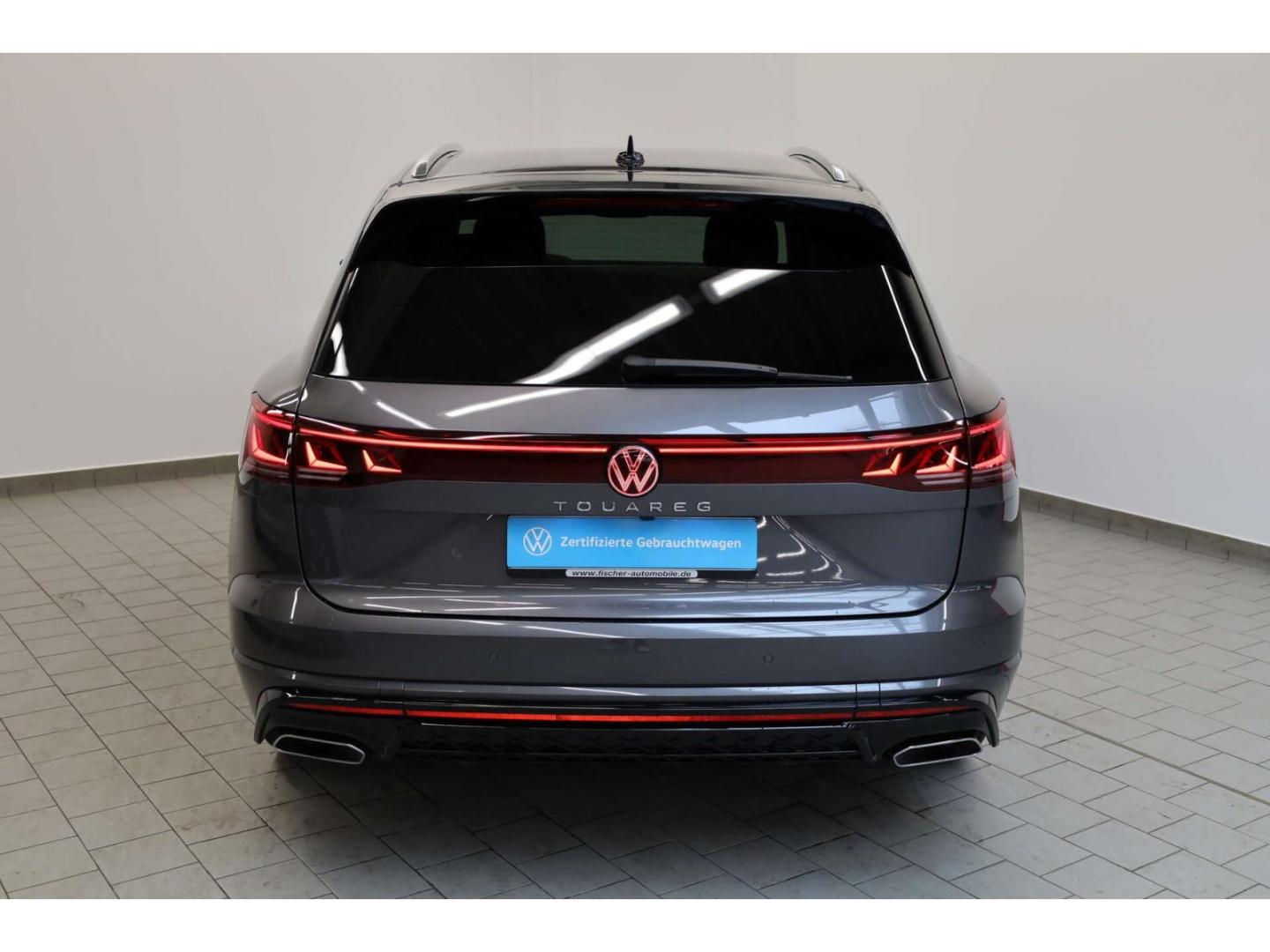 Volkswagen Touareg 3.0 TDI V6 4Mot. R-Line Tip Luftf./Leder