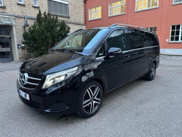 Mercedes V 250 - 1