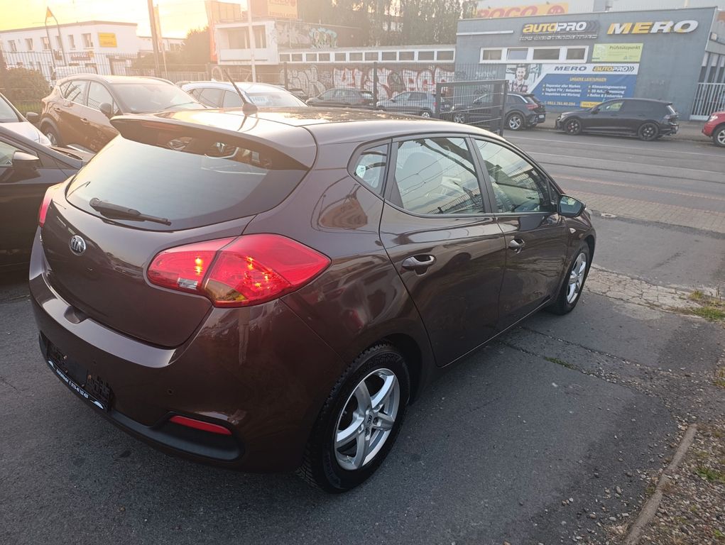 Kia cee'd / Ceed 
