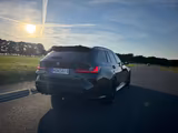 BMW M3 Competion M xDrive Touring 485€ Mon. - BMW M3 mit Benzin-Antrieb: Kombi, Automatik