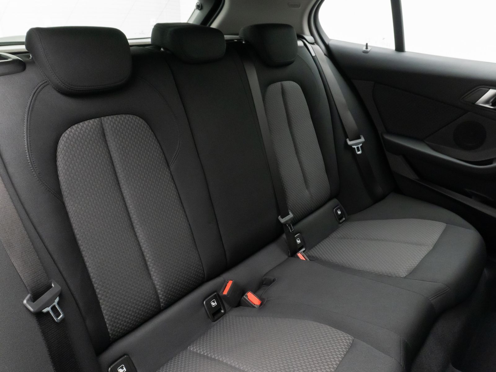 Fahrzeugabbildung BMW 116i CockPitPro DAB PDC LED Geschwindigkeitsreg