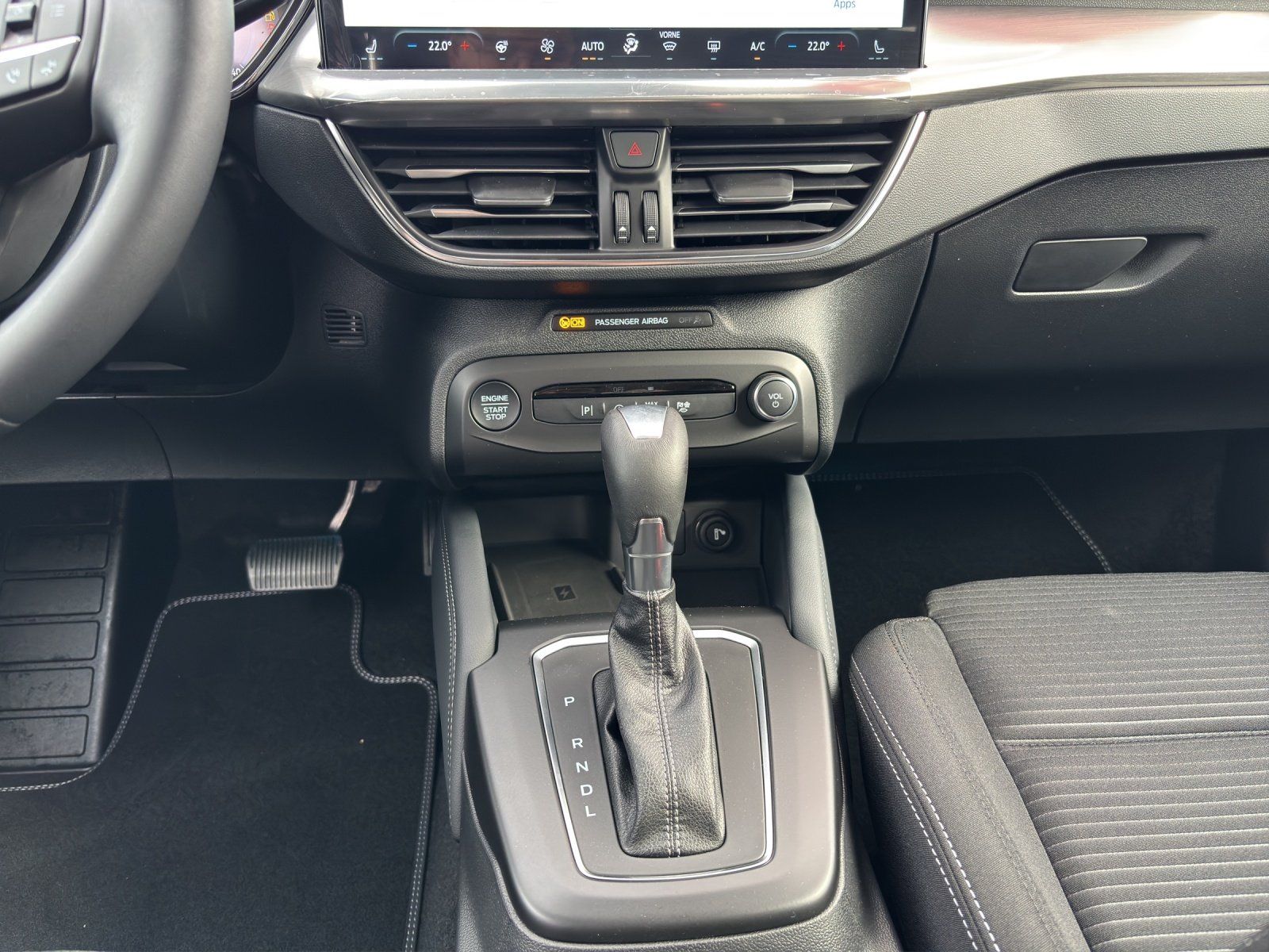 Fahrzeugabbildung Ford Focus Titanium X Turnier 155PS B&O Winter Pak.