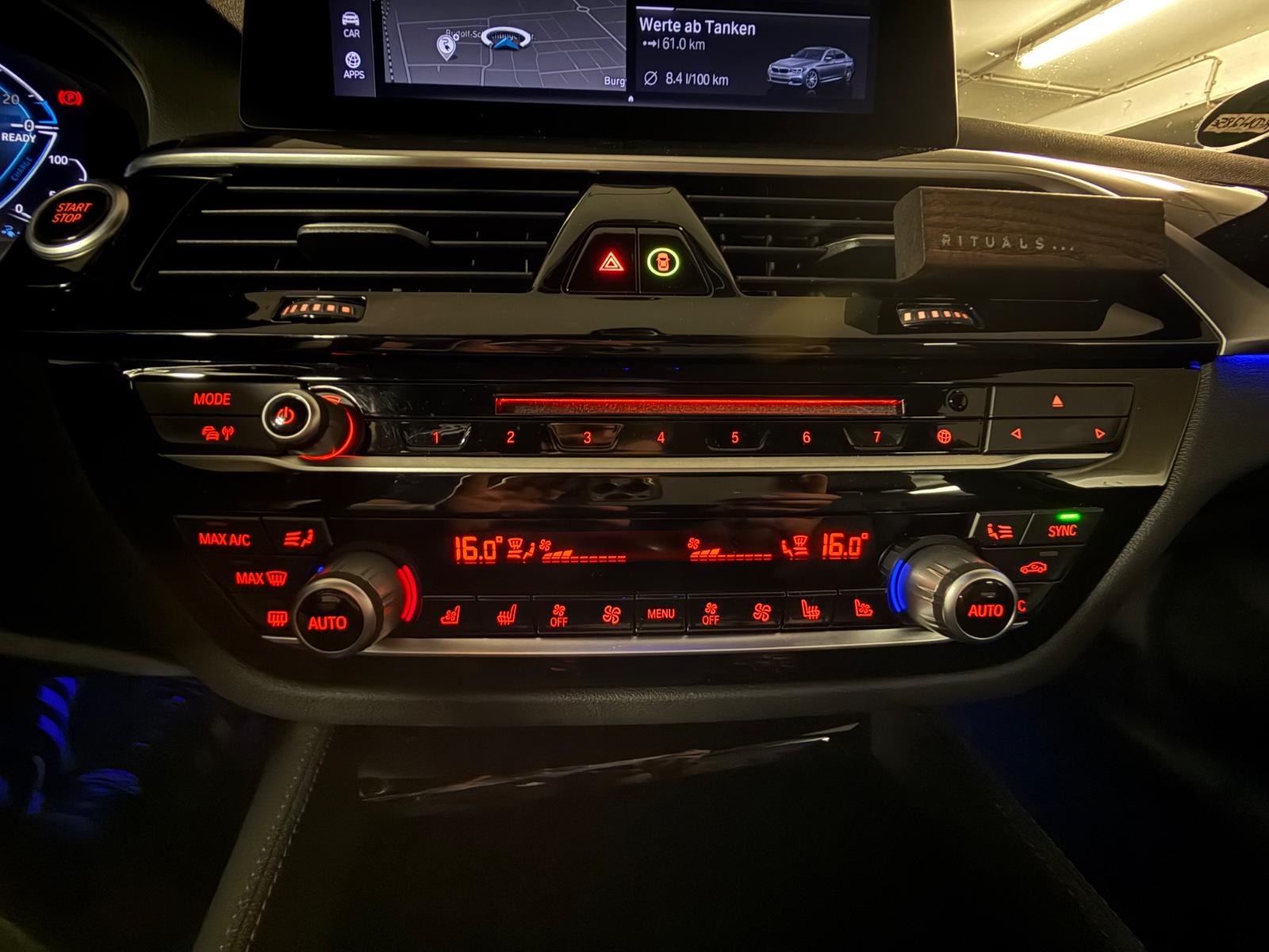 BMW 530e iPerformance - M-Paket - HUD - H&K - Leder