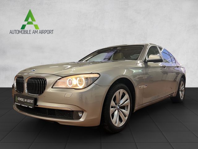 BMW 740i*Leder*Navi*Xenon*Schiebedach*SoftClose*CAM*