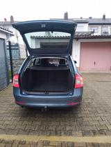 Skoda Octavia 1.6 Classic Combi Classic - Skoda Octavia: Classic