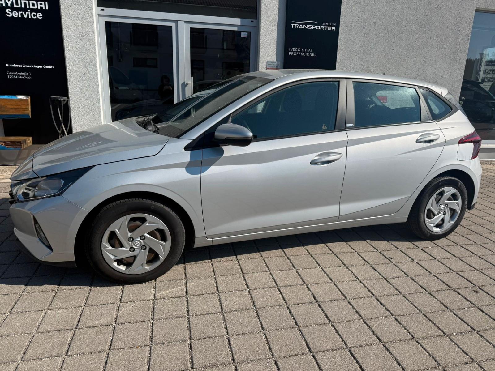 Hyundai i20 1.0 101PS M/T Select