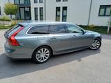 Volvo V90 D4 Momentum Pro Geartronic Momentum Pro - Volvo V90 von privat