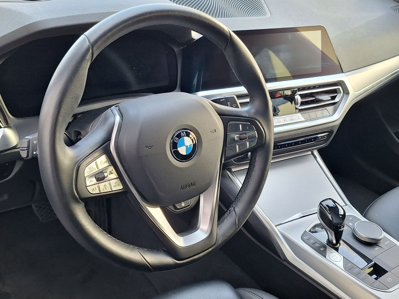 BMW 330 - Bild 13
