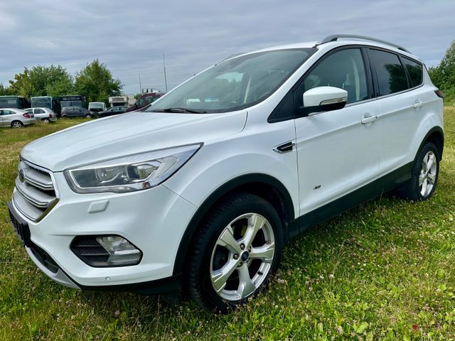 Ford Kuga Titanium AWD Automatik — Bild 1