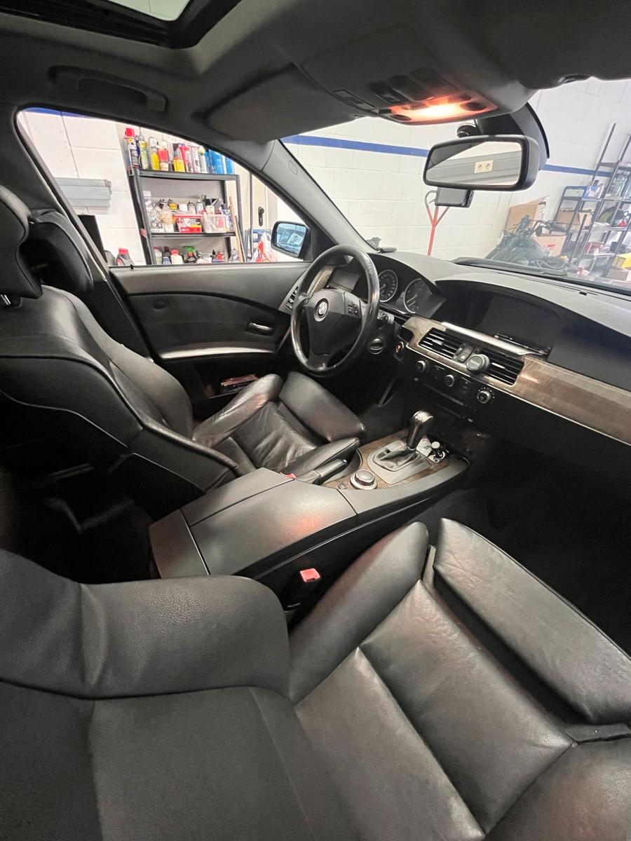 BMW 530 2005 — photo 12