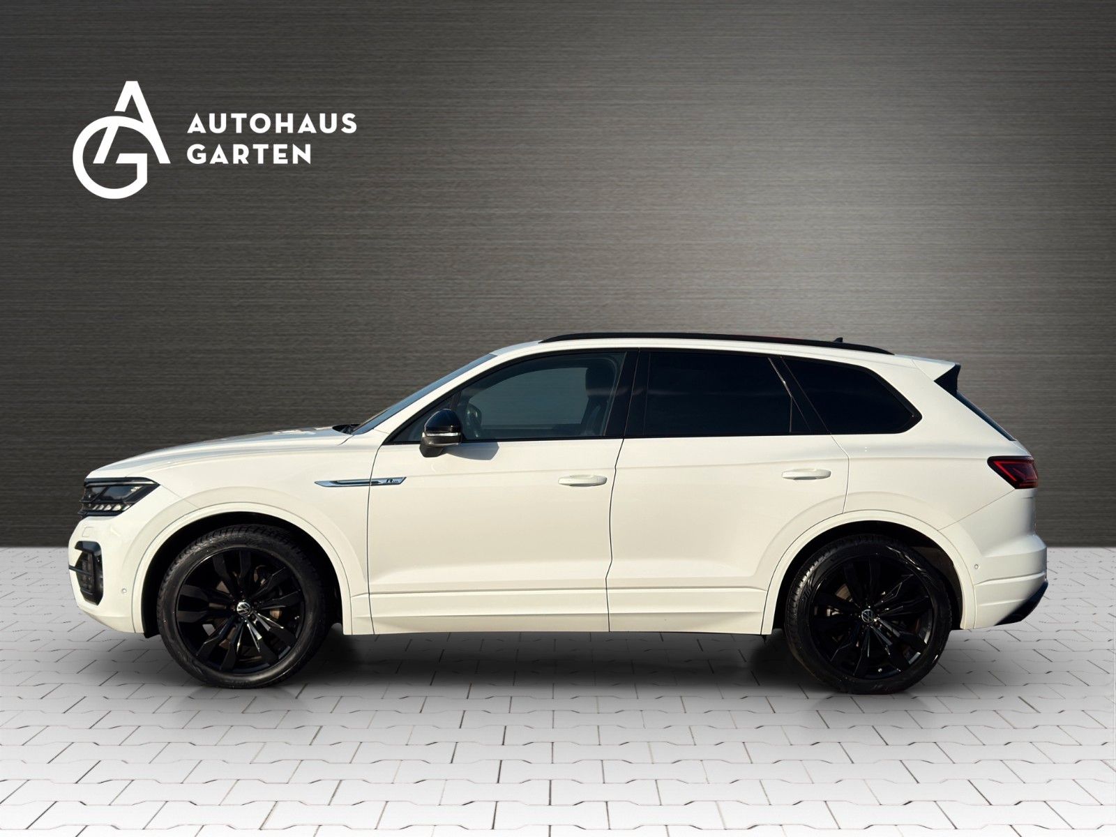 Volkswagen Touareg 3.0 TDI R-Line 4M LED Leder Kamera Luft. imagem 2