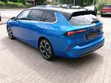 Opel Astra Ultimate Plug-in-Hybrid - Opel Astra mit Hybrid-Antrieb: Automatik