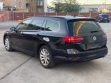 Volkswagen Passat 2,0 TDI  Variant Comfortline  Aus 1.Hand - Volkswagen Gebrauchtwagen in Wiesbaden
