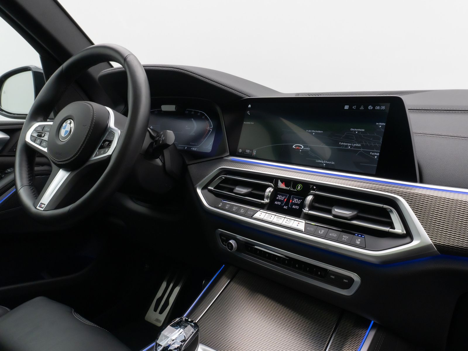 Fahrzeugabbildung BMW X5 xD40d M Sport SkyLounge 360°HUD DAB HiFi 21"
