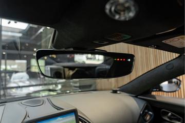 2019 Aston Martin DBS — миниатюра 49