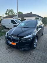 BMW 225 Active Tourer 225xe LED HUD NAV+ PANO