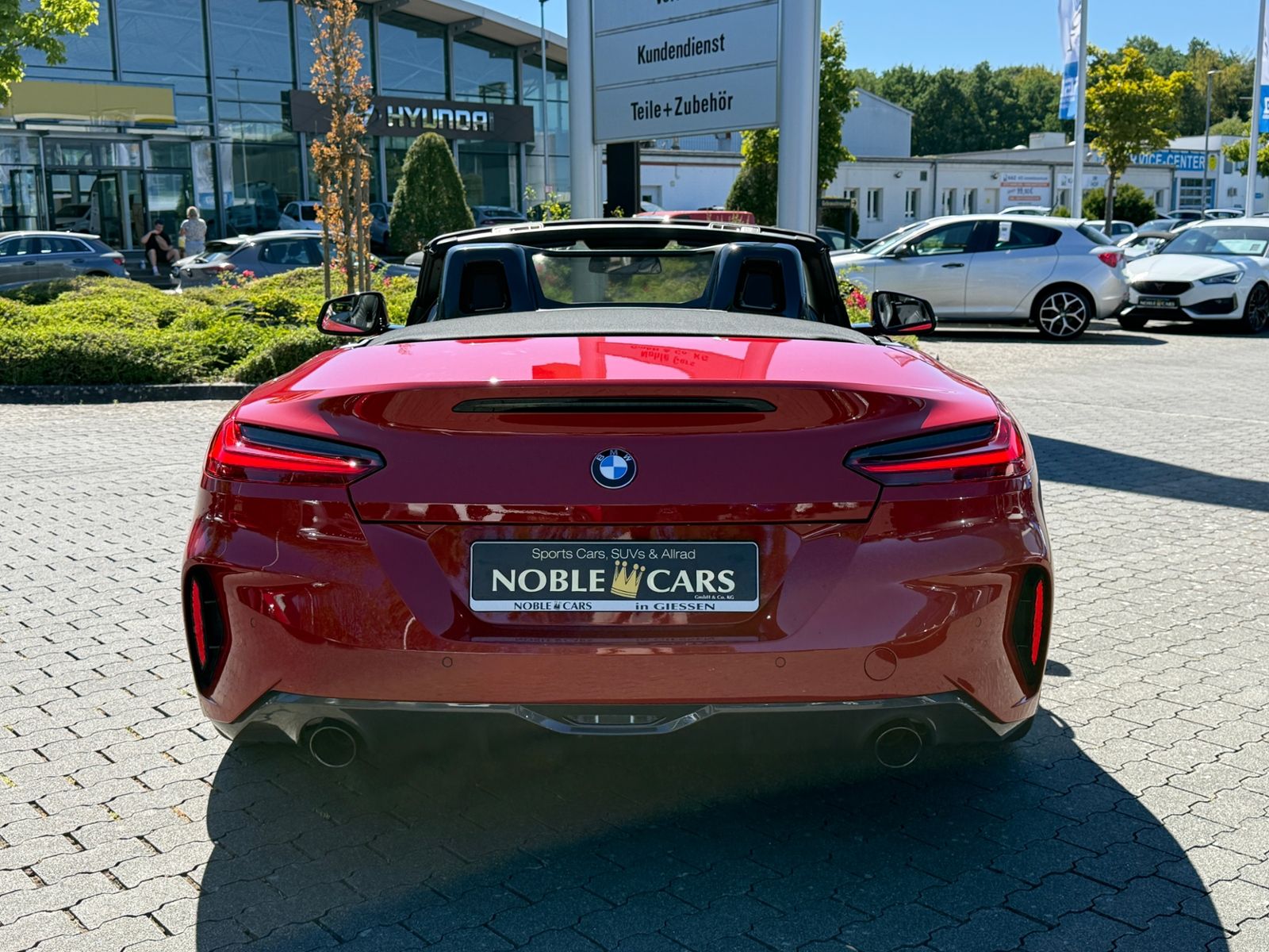 Fahrzeugabbildung BMW Z4 Roadster sDrive 30 i M Sport H/K LED NAVI