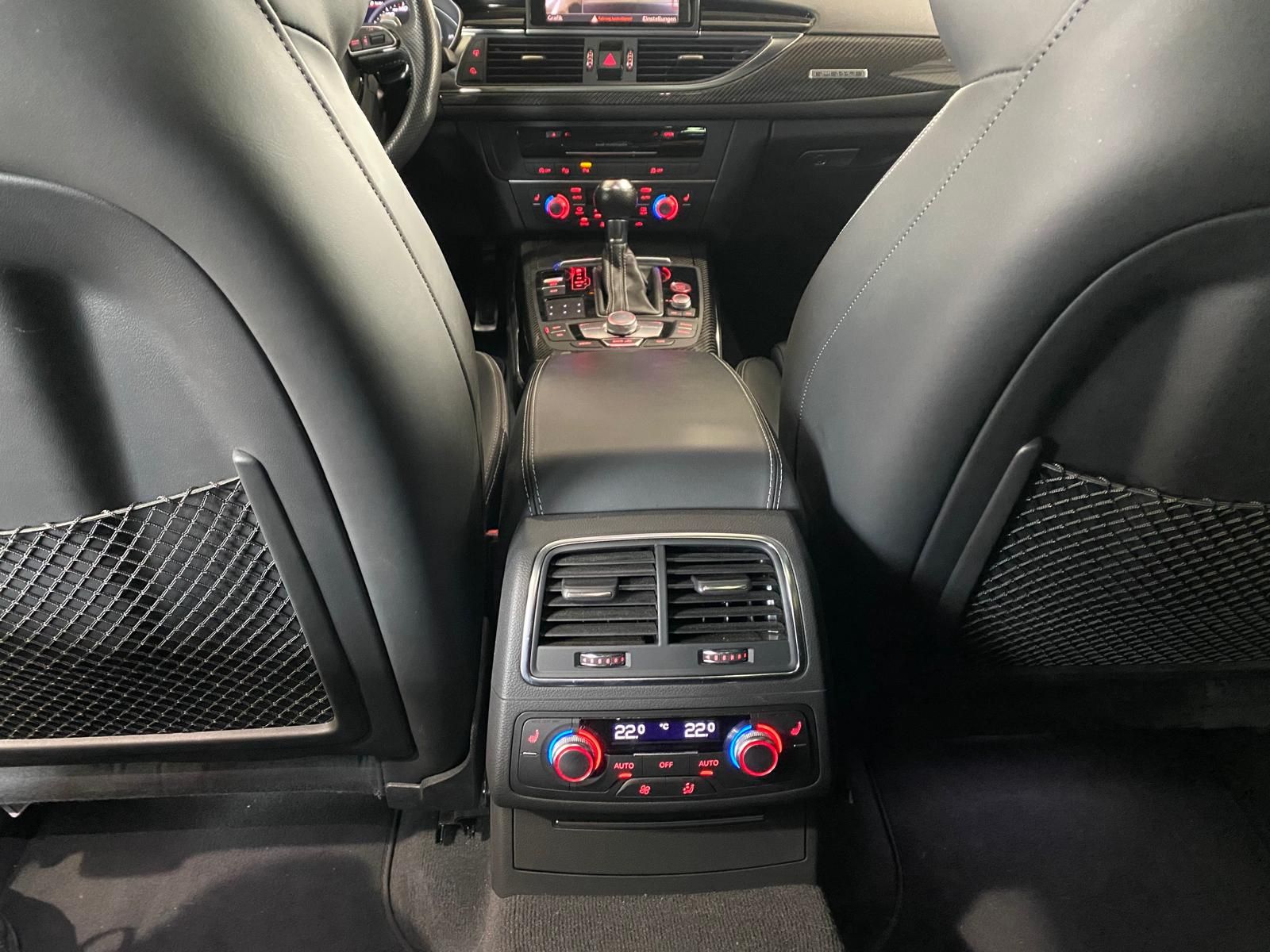 Fahrzeugabbildung Audi RS6 4.0 TFSI quattro performance