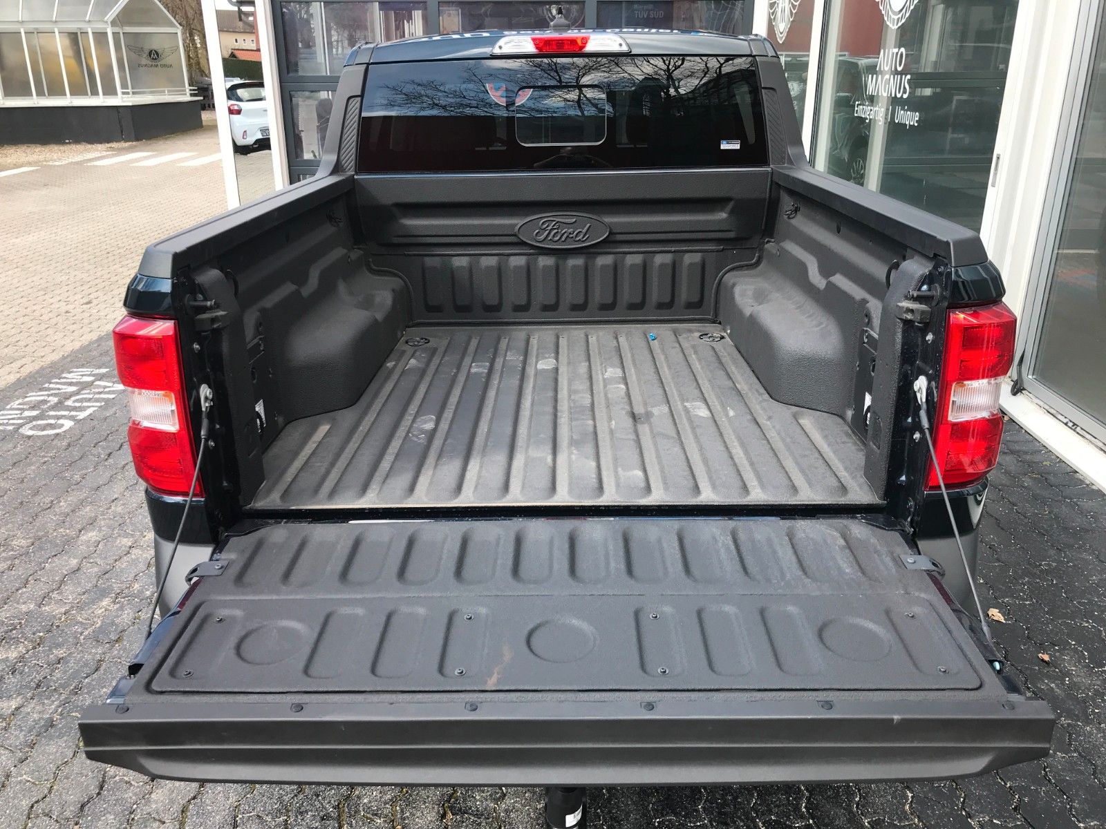 Fahrzeugabbildung Ford Maverick Lariat 2.0 Eco Boost AWD*AHK*Leder