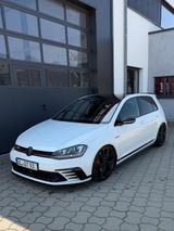 Volkswagen Golf 7 GTI Clubsport  - Volkswagen Golf: GTI Clubsport