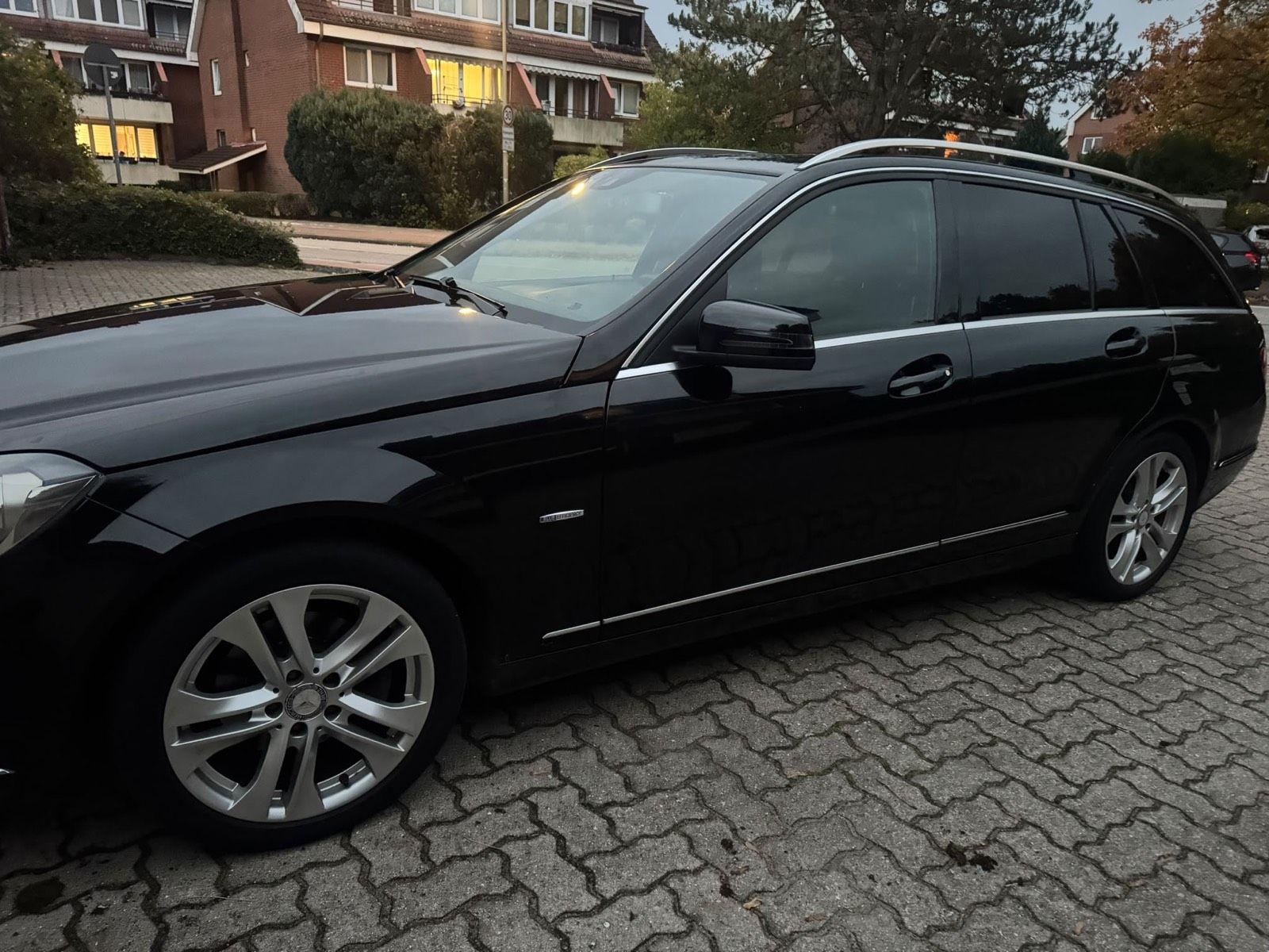Mercedes-Benz C 220