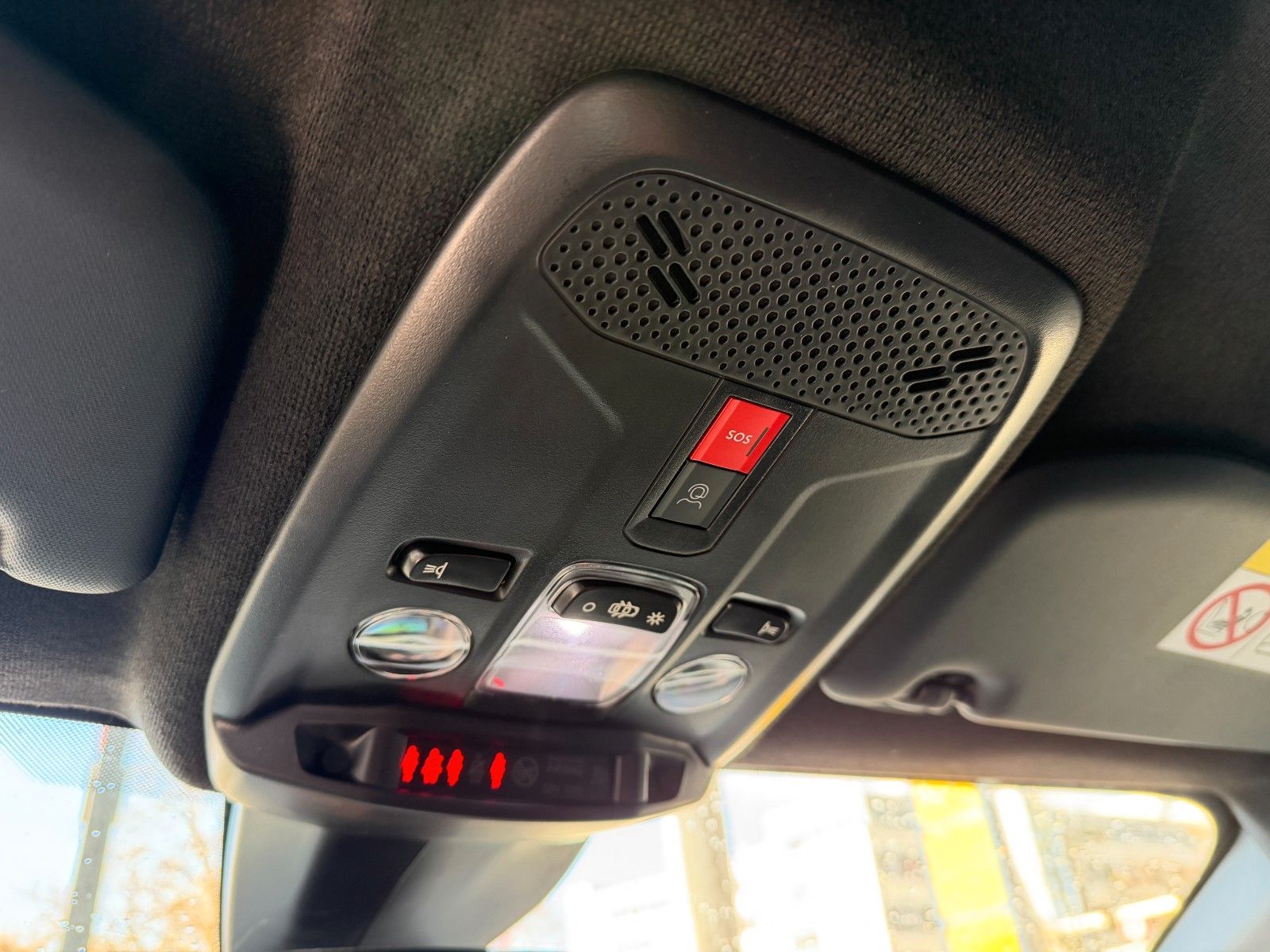 Fahrzeugabbildung Opel Corsa F 1.2 Turbo GS KlimaA,LED,Navi,SHZ,ACC,PDC