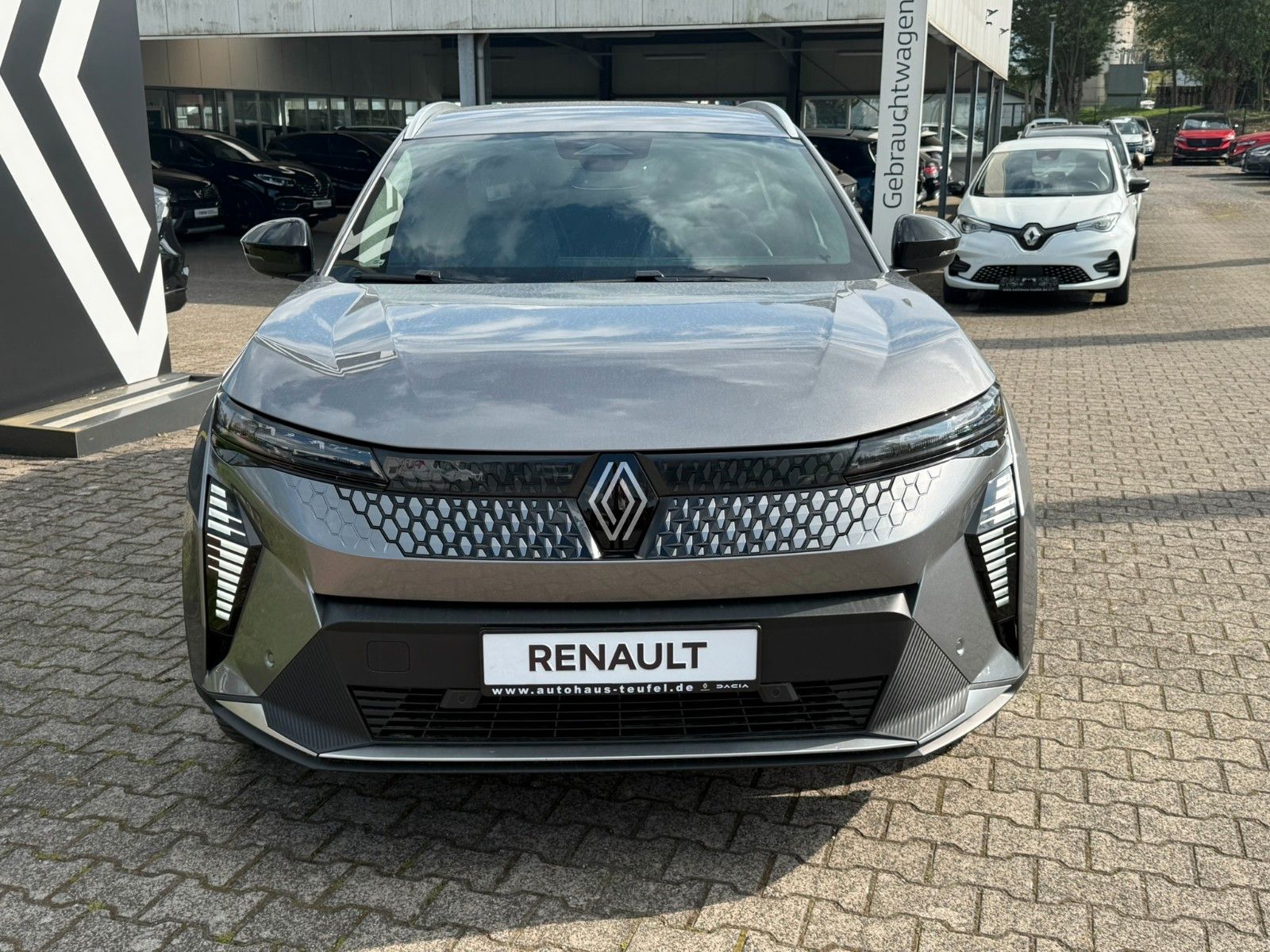 Renault Scenic E-TECH - Bild 3