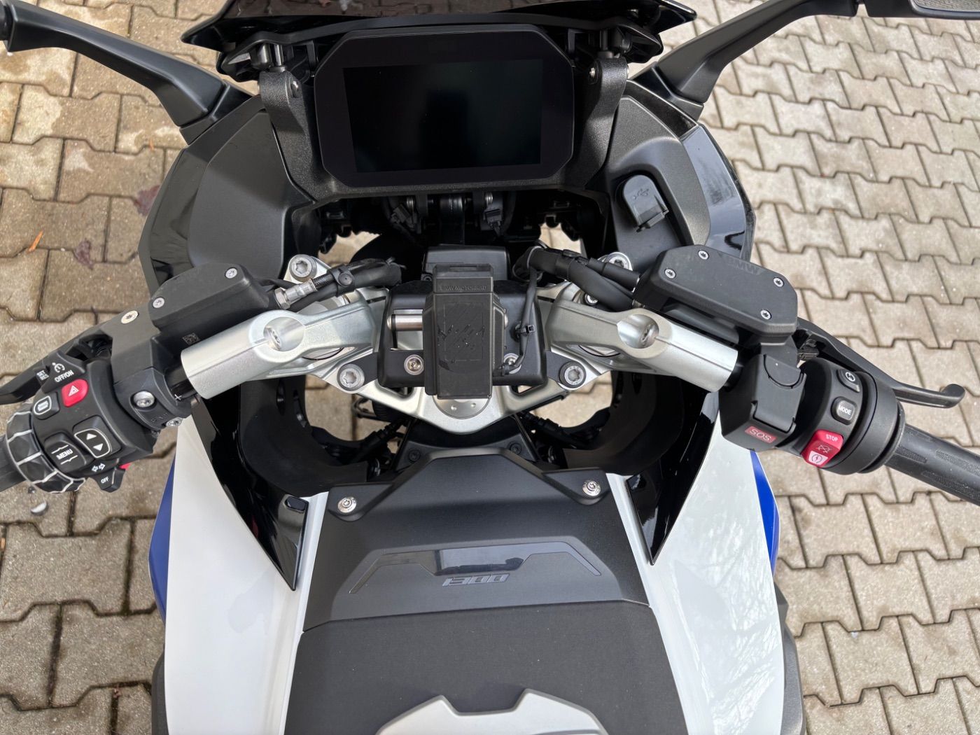Fahrzeugabbildung BMW R 1300 RS Performance 2 Pakete