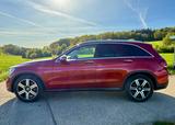 Mercedes-Benz GLC 220 d 4MATIC Autom. -  *AHK*Head-up-D*360° - rote Mercedes-Benz GLC 220