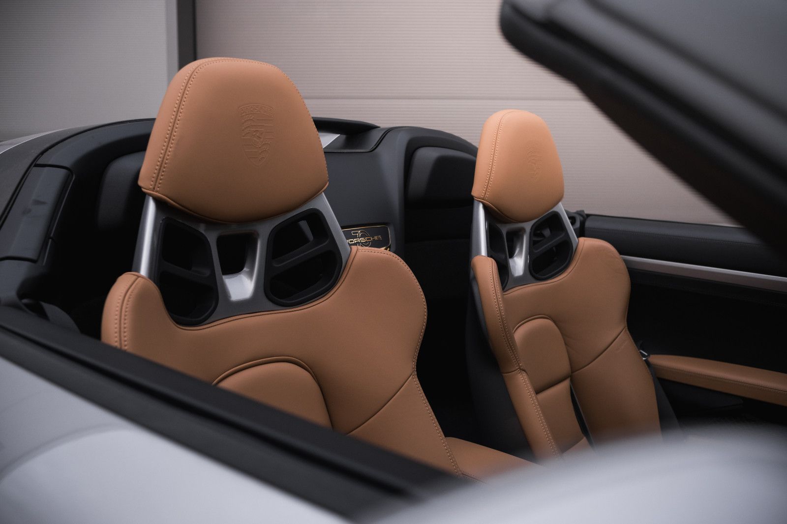 Fahrzeugabbildung Porsche 991/911 Speedster-Lift-BOSE-Kam.-90L-DAB-LED