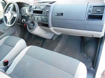 Volkswagen T5 Transporter - 12