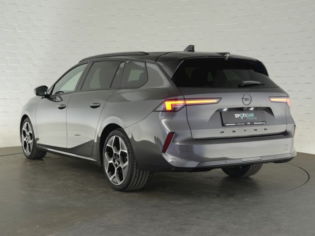 Astra L ST ULTIMATE AT+NAVI+360 GRAD KAMERA+SCHI