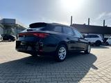 Seat Leon Sportstourer 2.0 TDI Style *LED Navi AHK* - Seat Leon Sport mit Diesel-Antrieb