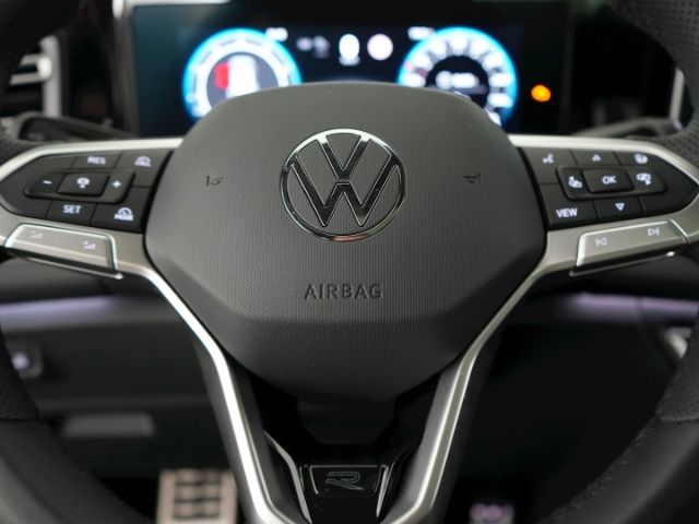 Tiguan R-LINE TSI DSG 4MOTION+AHK+MATRIX LED+NAV