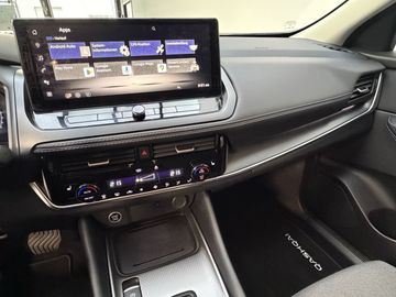 Nissan Qashqai - 9