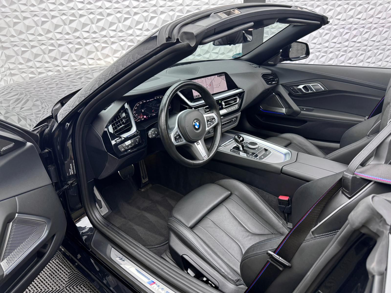 Fahrzeugabbildung BMW M40i M-PERFORMANCE/ACC/H&K/HUD/LIVE/DA+/RCAM/KEY
