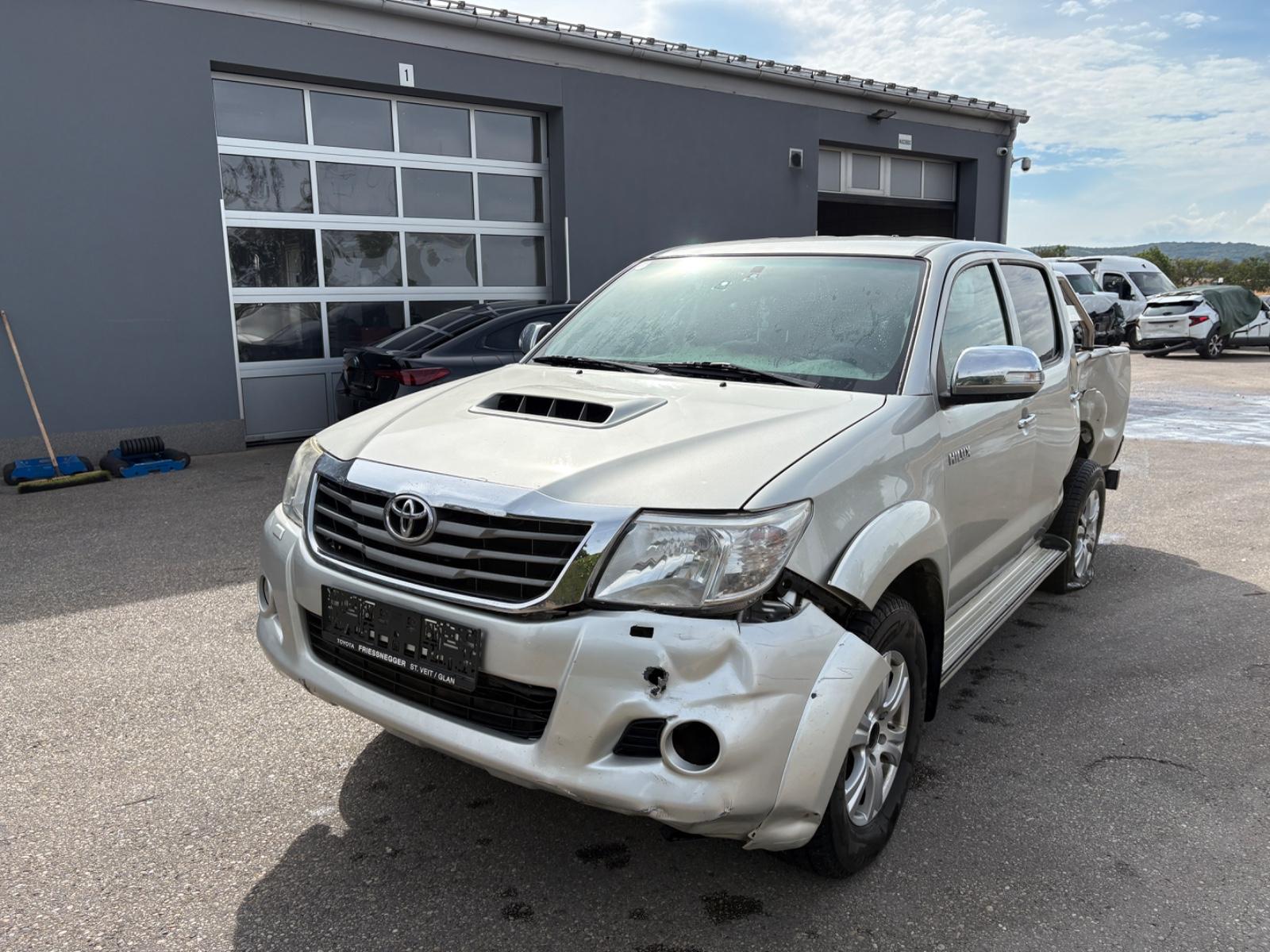 Toyota Hilux DK CITY 4X4 3,0D-4D 170