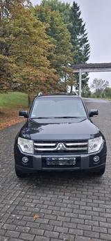Mitsubishi Pajero 3,2 DI-D Instyle Automatik - Mitsubishi Pajero: Instyle