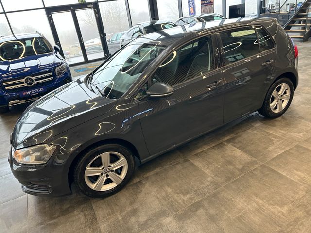 MYAUTOCENTER – Gebraucht- und Jahreswagen mit Werkstattservice in Pfaffenhofen Volkswagen Golf VII Lim. Comfortline BMT *Klima*TÜV*