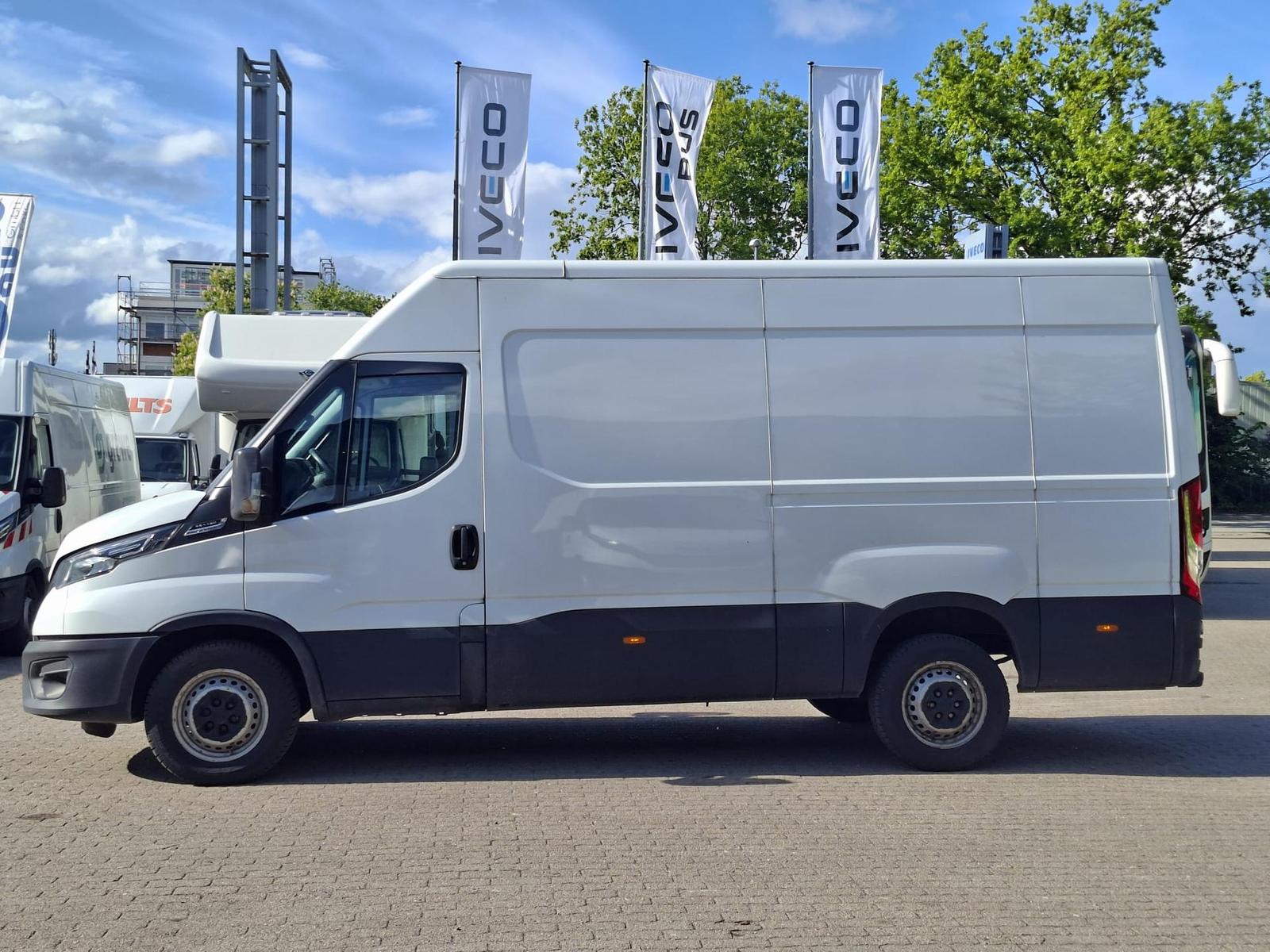 Iveco 35S18HA8V *ASC-AUSBAU*RADIO*KAMERA*KLIMA*