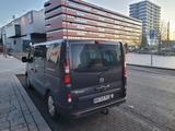 Nissan NV300 - Nissan NV300 8-Sitzer