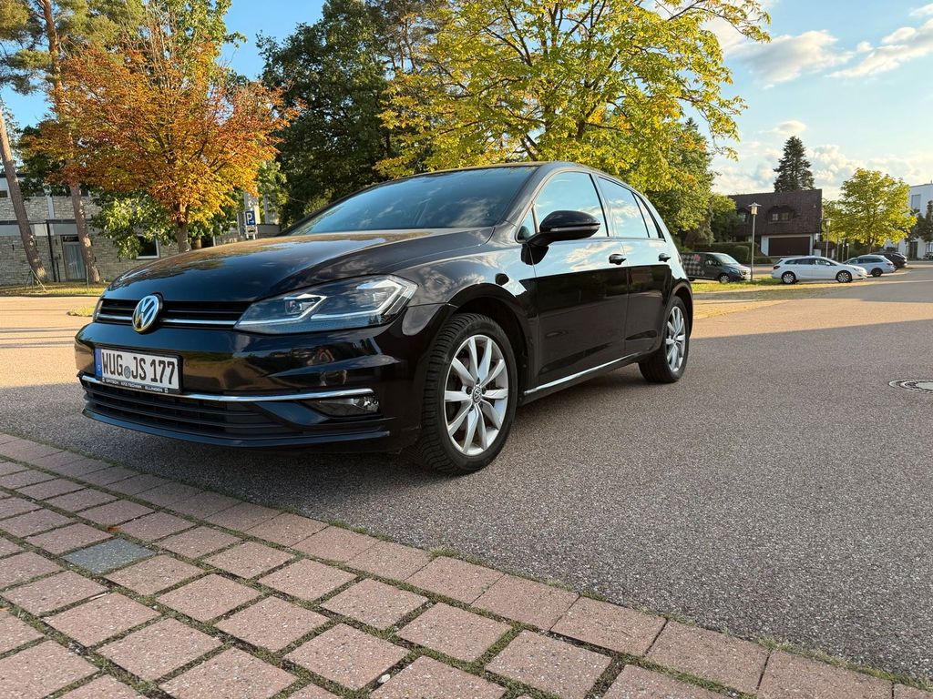Image of Volkswagen Golf