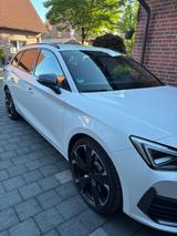 Cupra Leon 1.4 e-HYBRID 180kW VZ DSG Sportstourer VZ - Cupra Leon