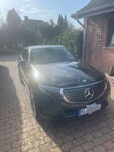 Mercedes-Benz EQC 400 4MATIC AMG Line AMG Line Mit Werksgarant - schwarze Mercedes-Benz EQC