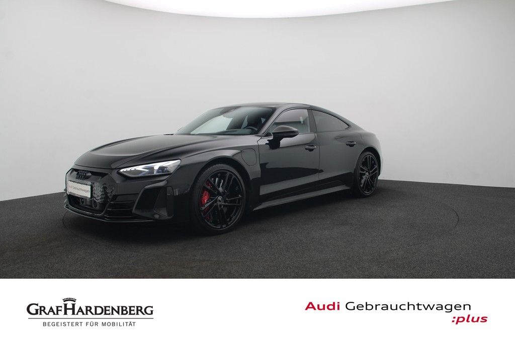Audi e-tron GT RS quattro . Matrix B&O ACC HuD