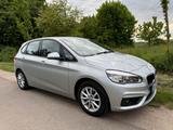 BMW 218 Active Tourer Advantage 218i - Aut. Navi MwS - BMW 218 Active Tourer in Bonn
