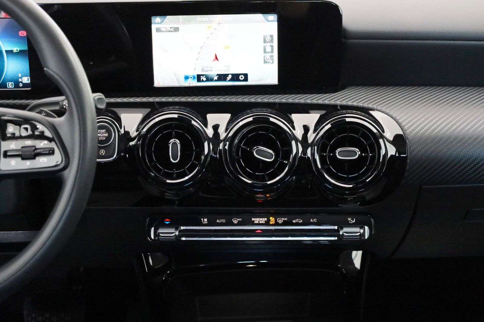 Fahrzeugabbildung Mercedes-Benz A 200d 4M Navi,Kamera,SH,PDC,Park Paket