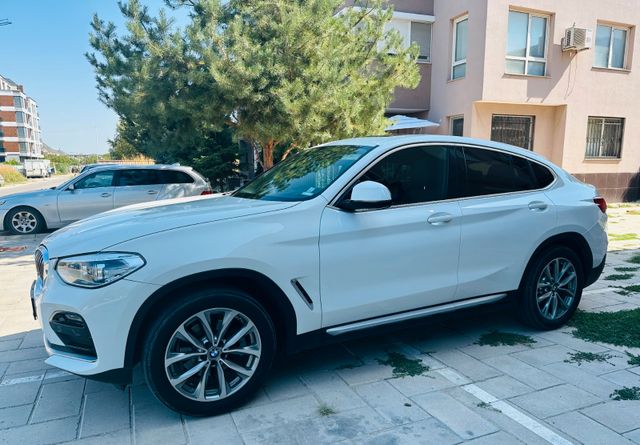 BMW X4 xDrive30i  xLine head up panorama 53000km