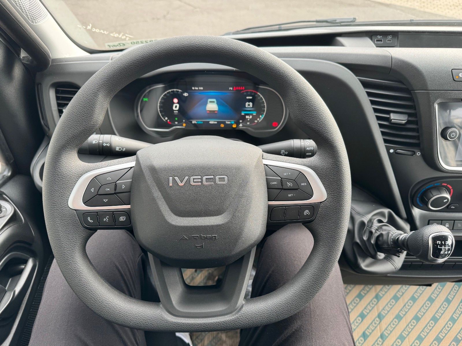 Fahrzeugabbildung Iveco Daily 35S14 *R.3450mm*AHK*PDC*