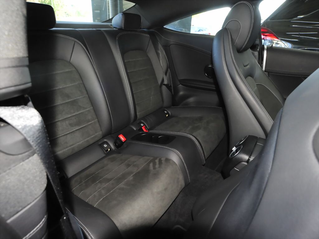 Mercedes-Benz C 200 COUPE AMG KAMERA LED NAVI PDC PANO KEYLESS foto 14